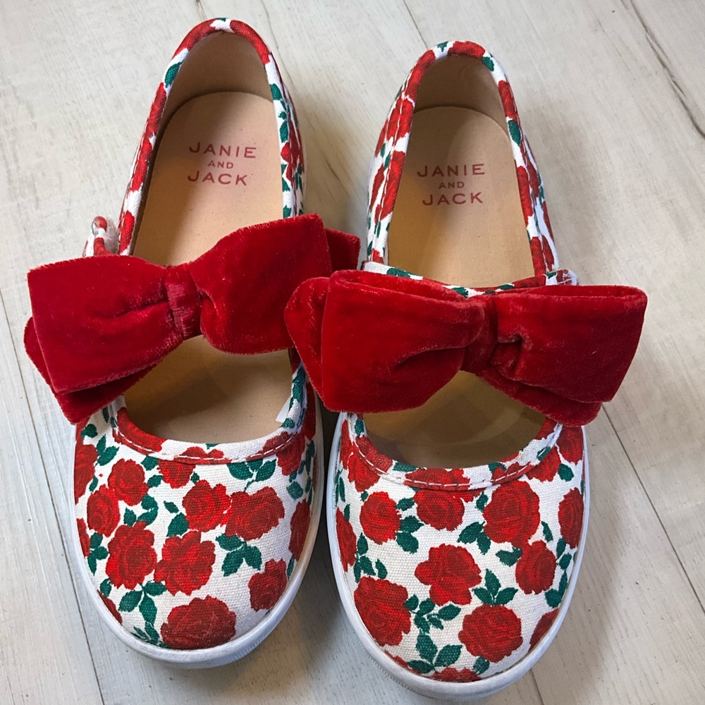 Janie and Jack Red Rose Velvet Bow Flats Girls‎ Size 12